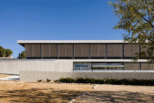 Biblioteca y escuela de adultos.Cunit, Tarragona, España.